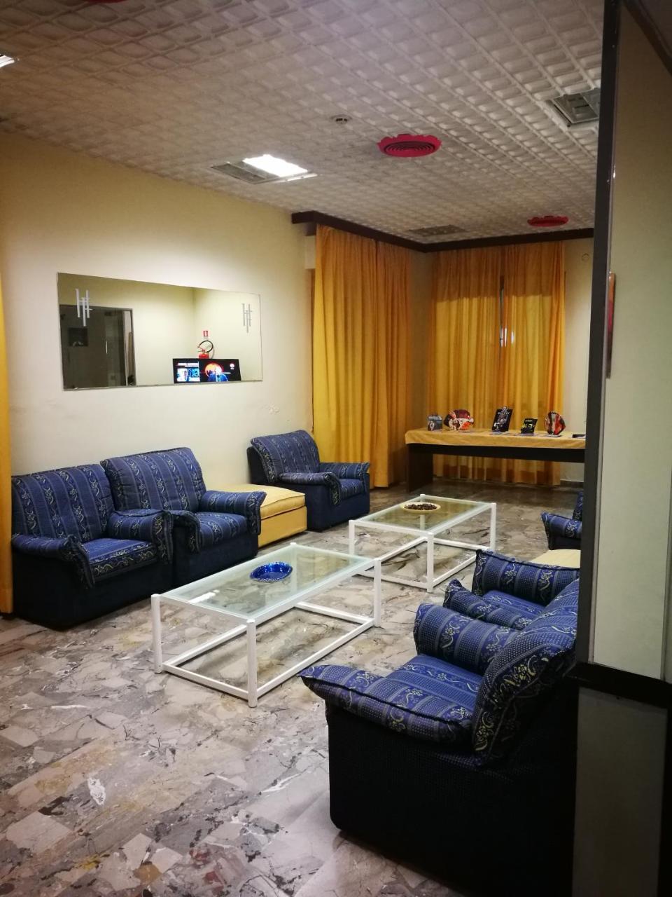 Hotel Riviera Римини Екстериор снимка